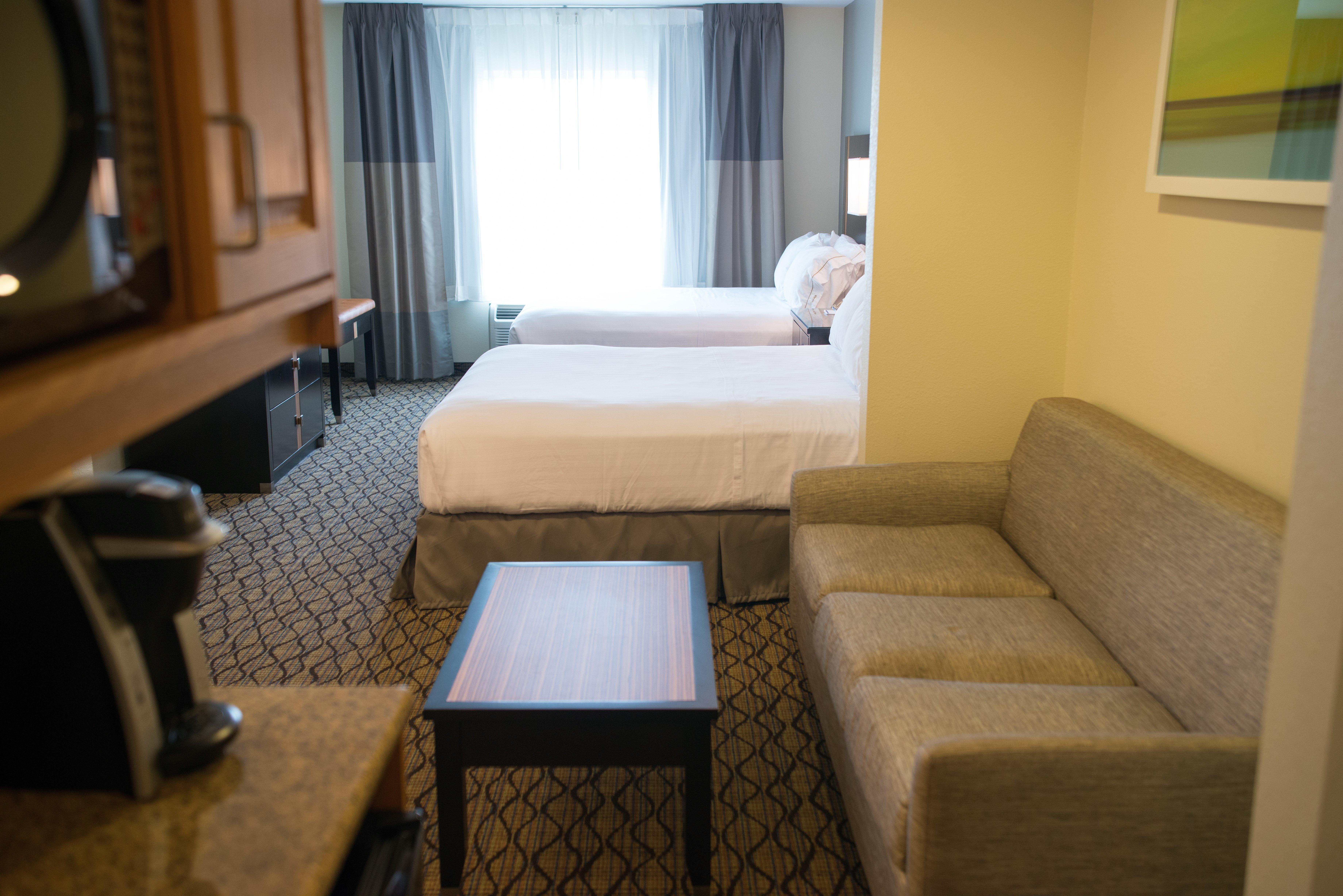 Holiday Inn Express Hotel & Suites Chanhassen By Ihg Esterno foto