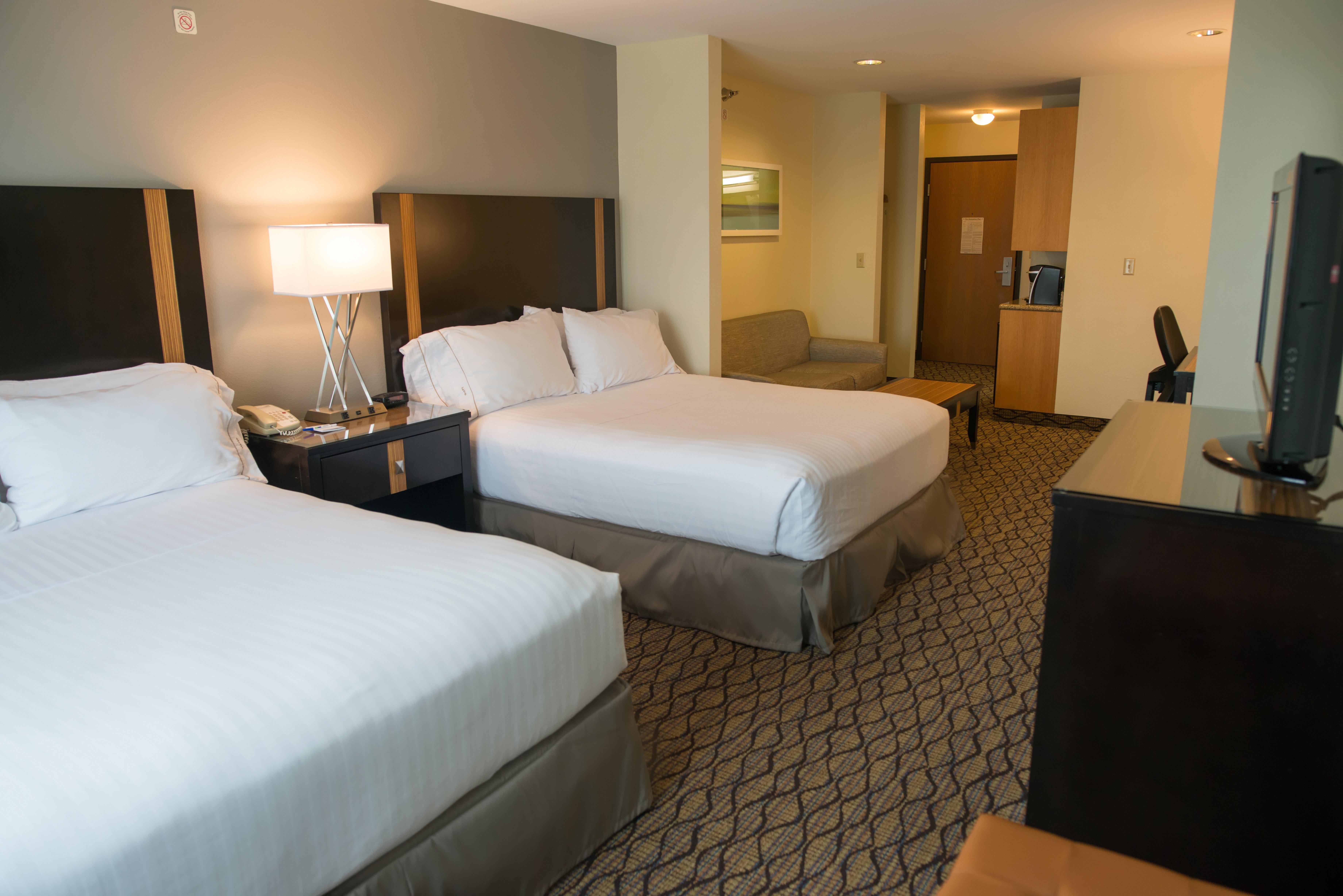 Holiday Inn Express Hotel & Suites Chanhassen By Ihg Esterno foto