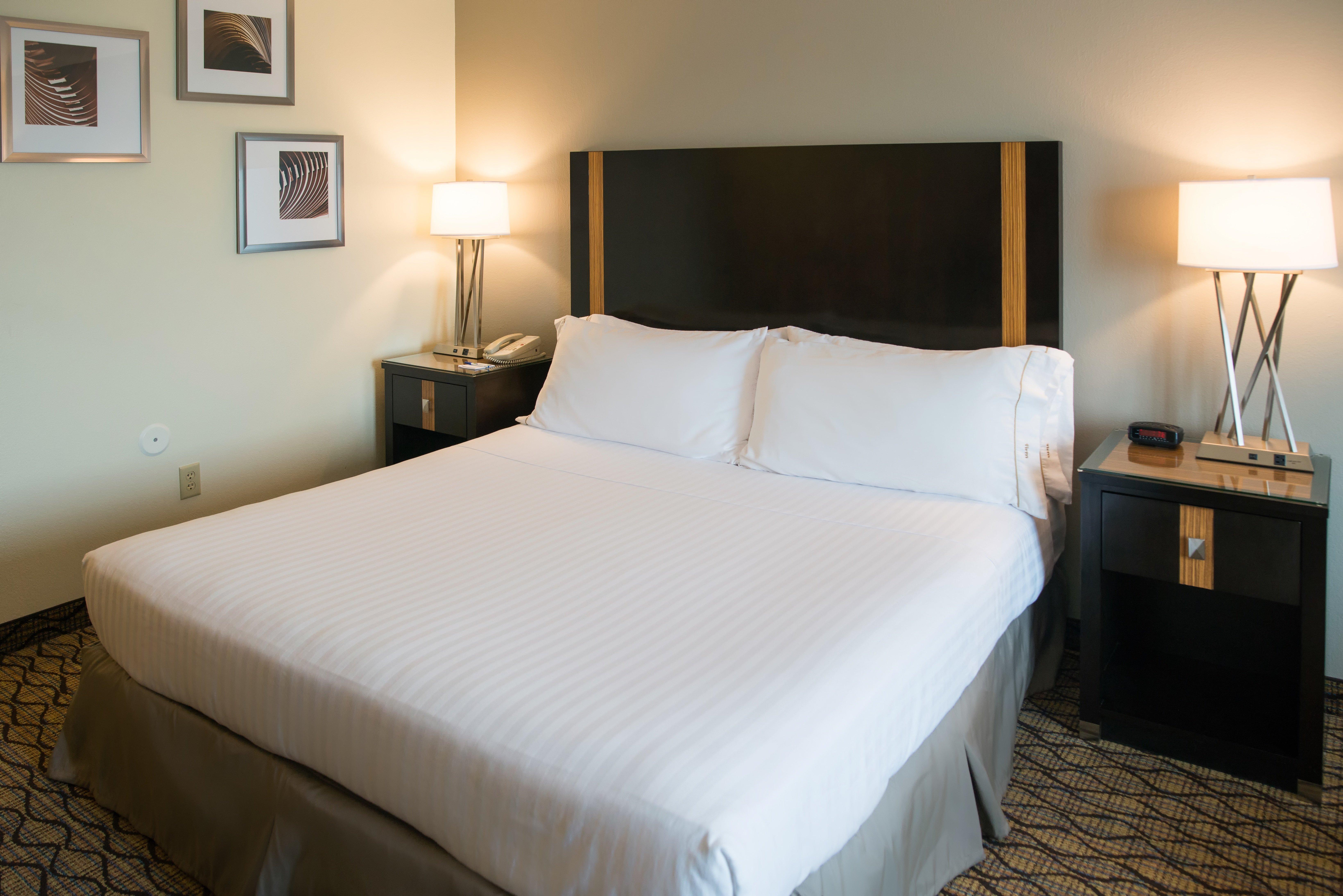 Holiday Inn Express Hotel & Suites Chanhassen By Ihg Esterno foto