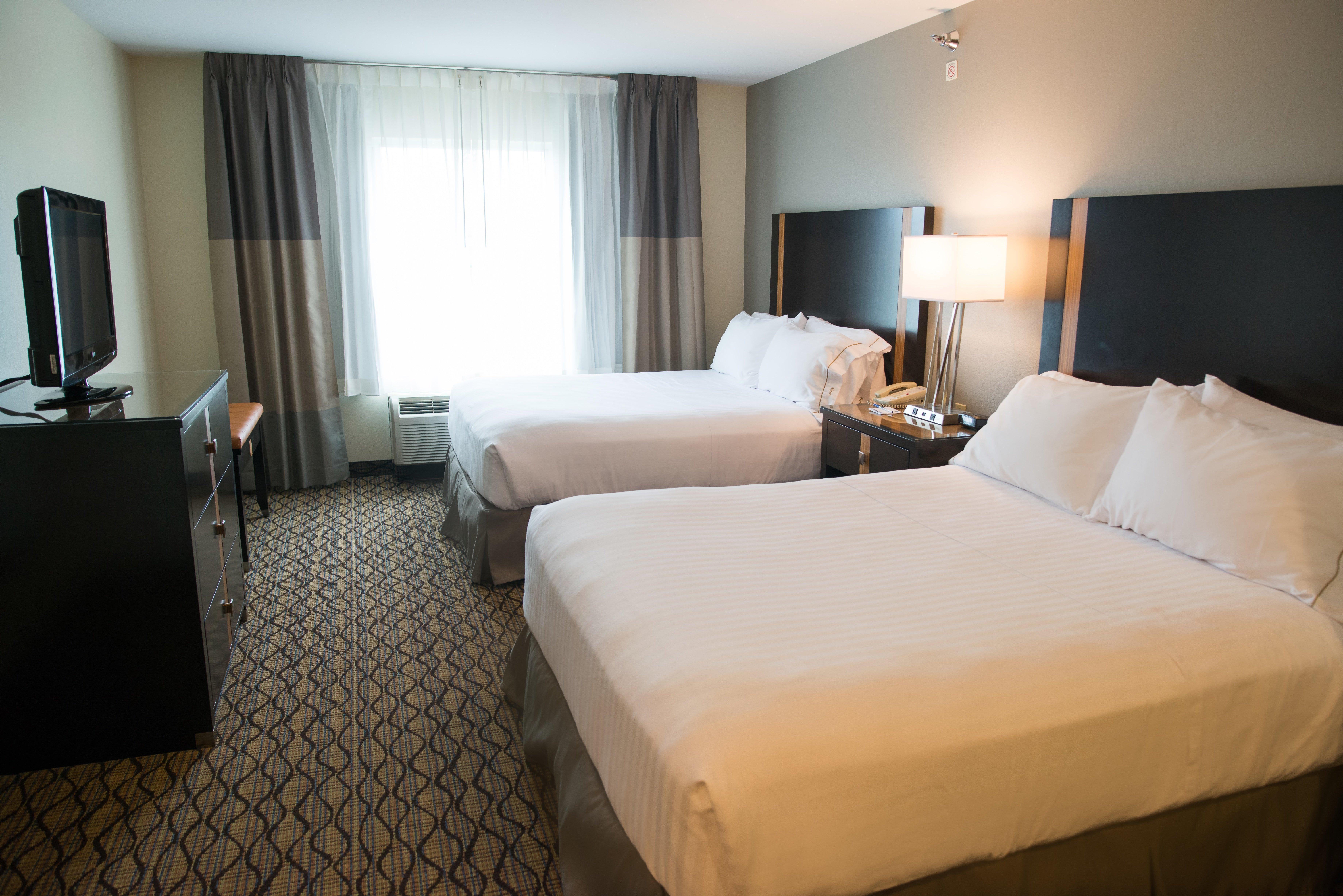 Holiday Inn Express Hotel & Suites Chanhassen By Ihg Esterno foto